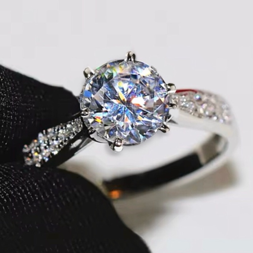 New 925 silver simulated round solitaire pave diamond engagement wedding ring